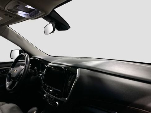 Used 2021 Chevrolet Traverse LT w/ LPO, Blackout Package AWD/4WD image 31