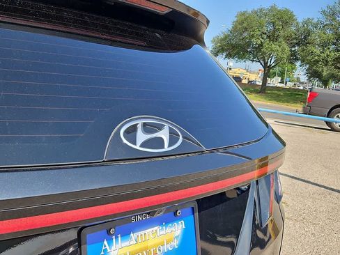 Used 2022 Hyundai Tucson SEL w/ Convenience + Premium Package FWD image 11
