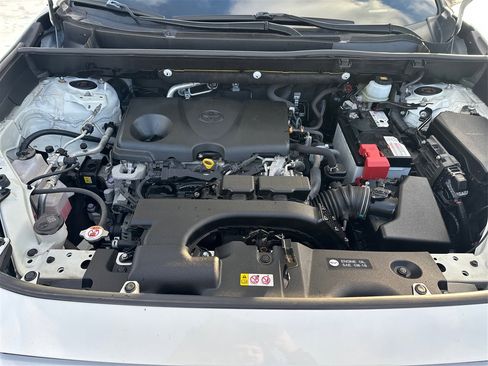 Used 2019 Toyota RAV4 LE w/ All Weather Liner Package image 21