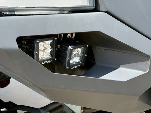 Used 2022 Ford F350 Platinum w/ Tremor Off-Road Package AWD/4WD image 12