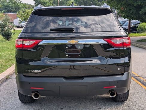 Used 2018 Chevrolet Traverse LT FWD image 7