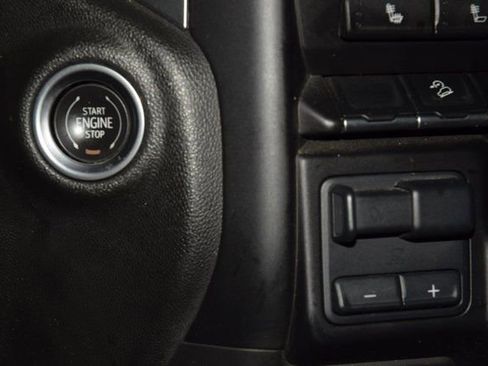 Used 2020 Chevrolet Silverado 1500 RST image 33