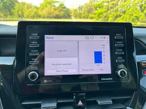 Used 2024 Toyota Camry LE w/ Convenience Package image 24