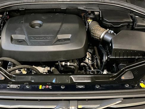 Used 2016 Volvo XC60 T6 w/ Climate Package AWD/4WD image 29
