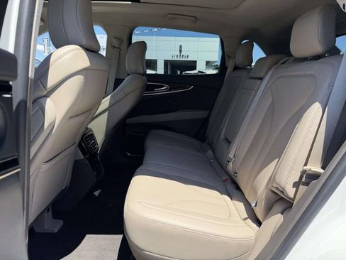 Used 2023 Lincoln Nautilus Reserve w/ Equipment Group 201A AWD/4WD image 14
