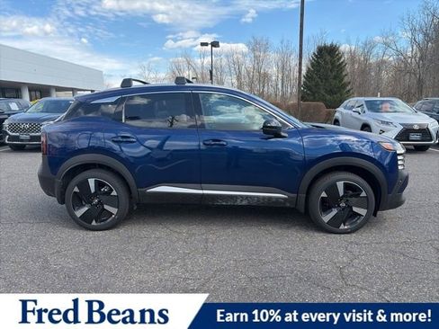 New 2026 Nissan Kicks SR w/ Cold Weather Package AWD/4WD image 10