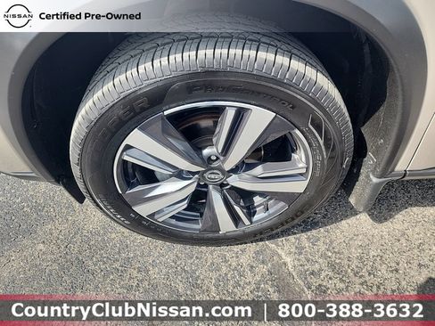 Used 2024 Nissan Rogue SL w/ SL Premium Package AWD/4WD image 36