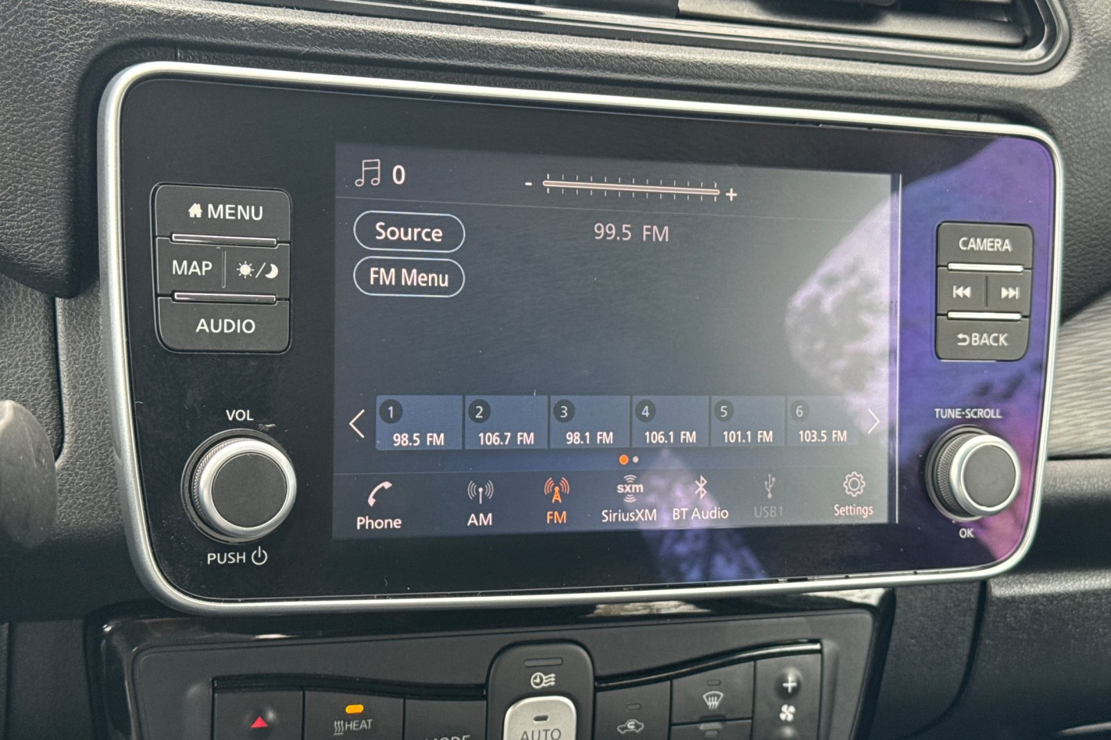 Certified 2025 Nissan Leaf SV Plus FWD image 27