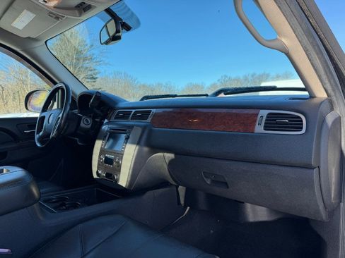 Used 2010 GMC Sierra 2500 SLT image 19