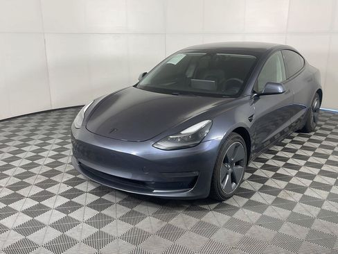 Used 2021 Tesla Model 3 Long Range AWD/4WD image 2