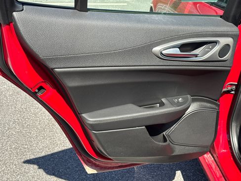 Used 2024 Alfa Romeo Giulia Ti image 15