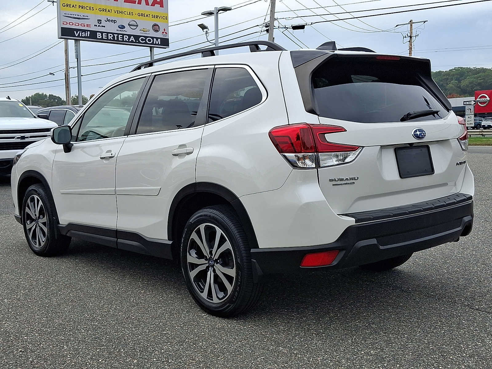 Used 2024 Subaru Forester Limited AWD/4WD image 4