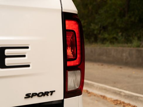 Certified 2024 Honda Ridgeline Sport image 13