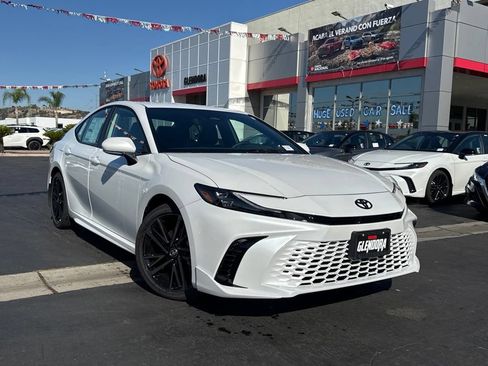 New 2026 Toyota Camry XSE FWD image 2