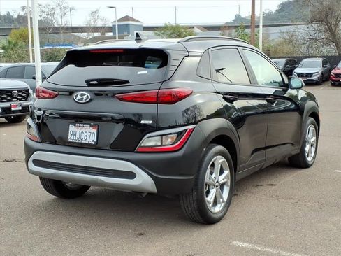 Used 2023 Hyundai Kona SEL w/ Cargo Package image 4