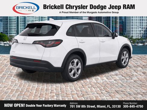 Used 2023 Honda HR-V LX image 21