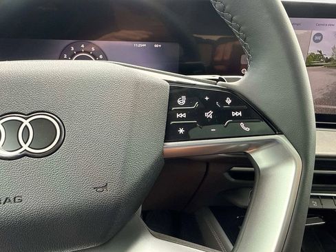 New 2026 Audi Q3 quattro 2.0T AWD/4WD image 29