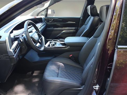 New 2025 Cadillac Escalade IQ Sport 1 AWD/4WD image 11