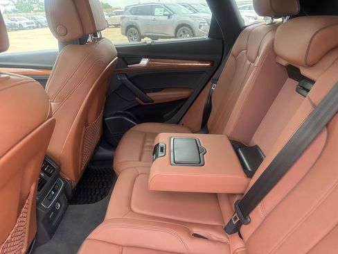 Used 2021 Audi Q5 2.0T Premium Plus w/ Premium Plus Package AWD/4WD image 36