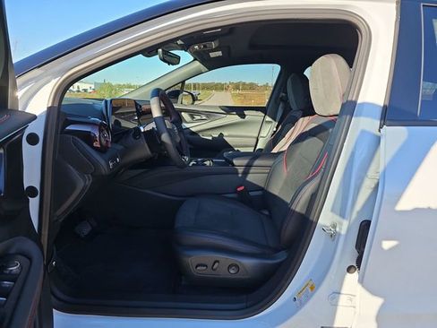 New 2026 Chevrolet Blazer EV RS FWD image 19