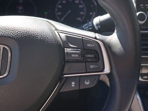 Used 2019 Honda Accord EX-L image 18