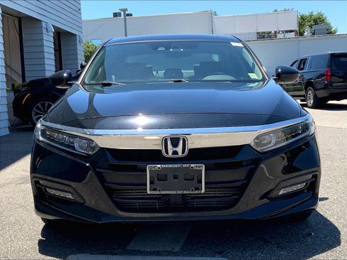 Used 2020 Honda Accord EX image 2