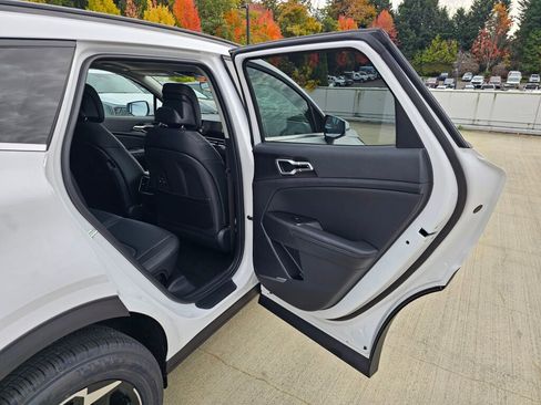New 2026 Kia Sportage EX w/ EX Panorama Roof Package image 27