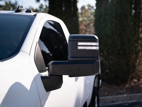 Used 2025 Chevrolet Silverado 2500 LT w/ Convenience Package image 20