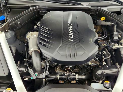 Used 2020 Genesis G70 3.3T w/ Prestige Package image 28