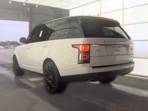 Used 2019 Land Rover Range Rover HSE AWD/4WD image 2