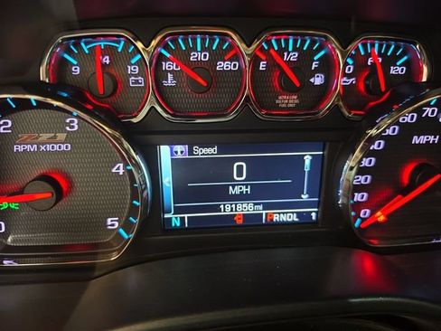 Used 2017 Chevrolet Silverado 3500 LT w/ LT Convenience Package AWD/4WD image 6