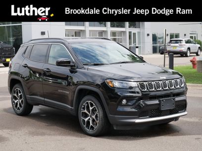 Used 2025 Jeep Compass Limited w/ Mopar Graphics Package