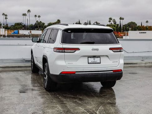 Certified 2024 Jeep Grand Cherokee L Limited w/ Luxury Tech Group II image 7