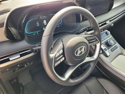 Used 2024 Hyundai Palisade SEL image 23