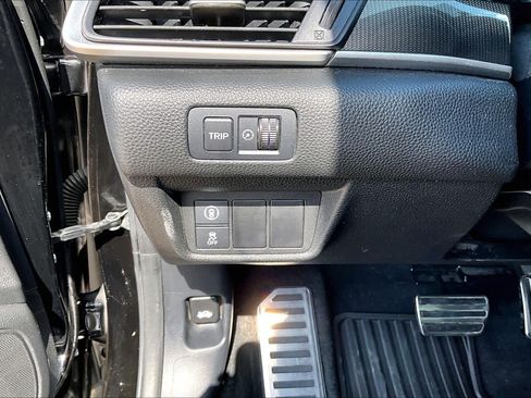 Used 2022 Honda Accord Sport image 30