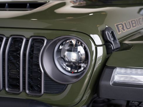 Used 2023 Jeep Wrangler Unlimited Rubicon 392 AWD/4WD image 90