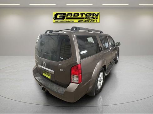Used 2008 Nissan Pathfinder SE w/ Side Airbags Pkg AWD/4WD image 5