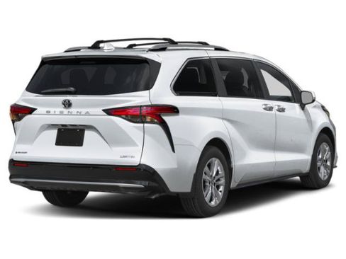 Used 2025 Toyota Sienna Limited AWD/4WD image 3
