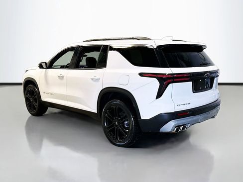 New 2026 Chevrolet Traverse LT w/ Enhanced Driving Package image 6