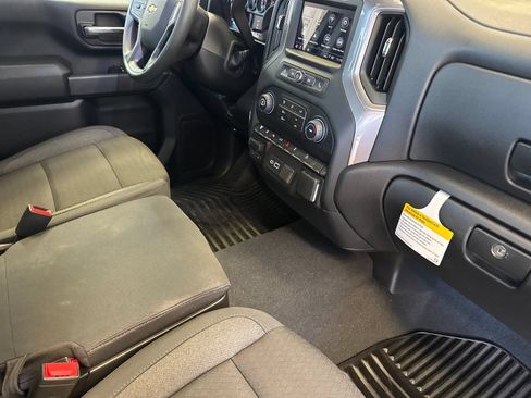 New 2026 Chevrolet Silverado 2500 Custom w/ Custom Value Package AWD/4WD image 16
