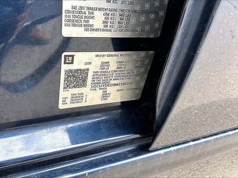 Used 2021 Chevrolet Silverado 1500 LT w/ Bed Protection Package AWD/4WD image 19