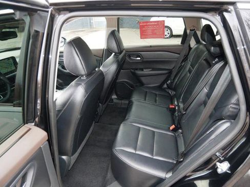 Certified 2023 Nissan Rogue SL w/ SL Premium Package AWD/4WD image 11