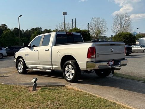 Used 2018 RAM 1500 Classic SLT RWD image 5