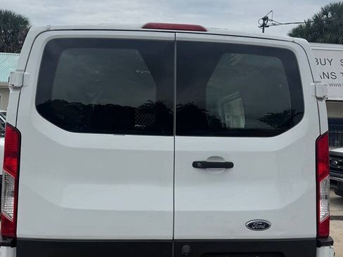 Used 2019 Ford Transit 250 130 Low Roof w/ Exterior Upgrade Package RWD image 6