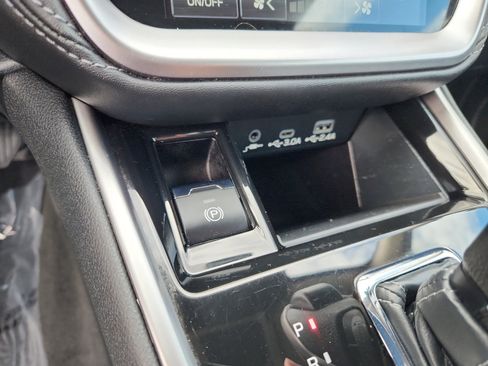 Used 2024 Subaru Legacy Premium image 33