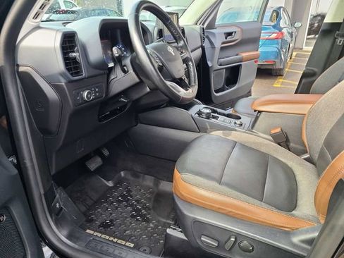 Used 2021 Ford Bronco Sport Outer Banks w/ Outer Banks Package AWD/4WD image 12