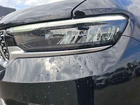 Used 2023 Jeep Grand Cherokee Summit w/ Luxury Tech Group V image 35