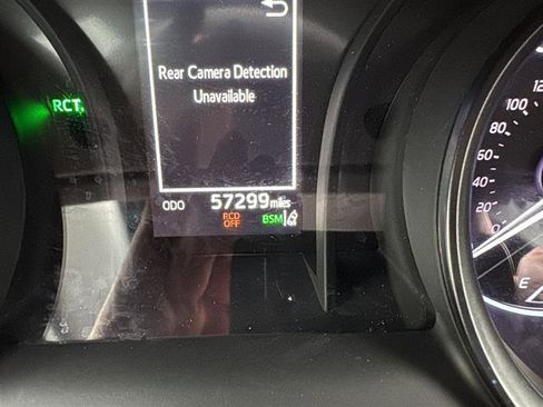 Used 2023 Toyota Camry SE w/ Convenience Package FWD image 19