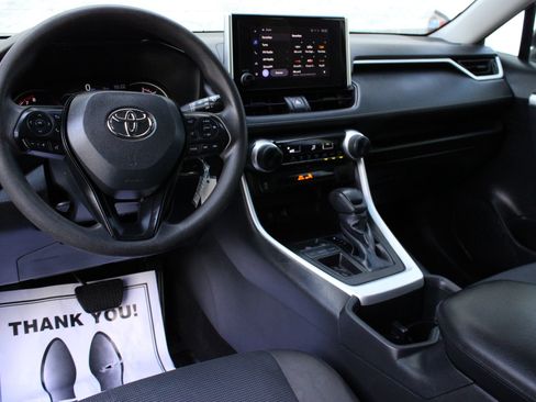 Used 2023 Toyota RAV4 LE FWD image 21