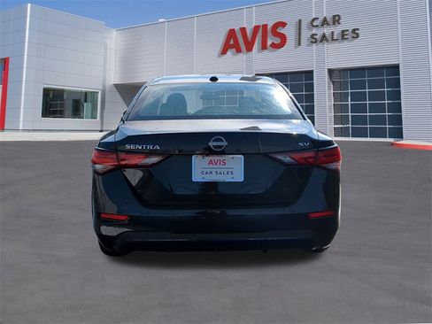 Used 2024 Nissan Sentra SV image 5